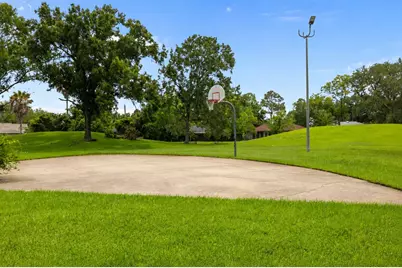16119 La Avenida Drive, Houston, TX 77062 - Photo 27