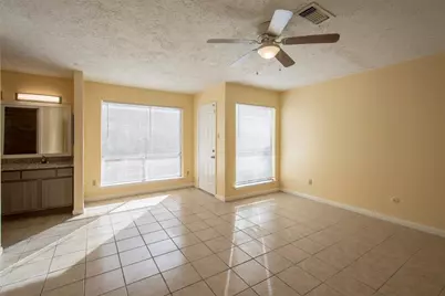 13126 Lima Drive, Houston, TX 77099 - Photo 5