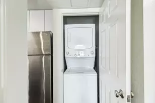 7098 N Holiday Dr, Galveston, TX 77550 - Photo 15