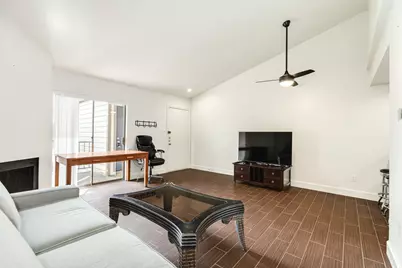 7098 N Holiday Drive, Galveston, TX 77550 - Photo 11