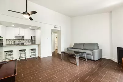 7098 N Holiday Drive, Galveston, TX 77550 - Photo 9