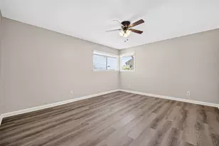 6305 Crab Orchard Rd, Houston, TX 77057 - Photo 15
