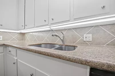 6305 Crab Orchard Road #2, Houston, TX 77057 - Photo 13