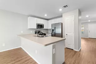 21826 Hickory Spgs Ct, New Caney, TX 77357 - Photo 5