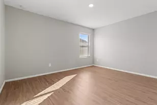 21826 Hickory Spgs Ct, New Caney, TX 77357 - Photo 11