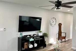 2811 Sealy, Galveston, TX 77550 - Photo 3