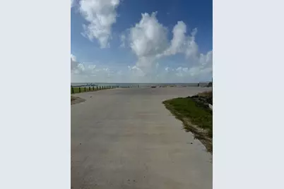 93 Second Street, Palacios, TX 77465 - Photo 23