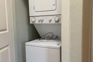 790 E Boundary, Giddings, TX 78942 - Photo 7