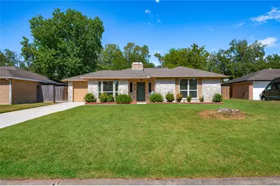 512 Castlelake Drive, Friendswood, TX 77546 - Photo 3