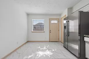 10726 Village Trail Dr, Houston, TX 77065 - Photo 9