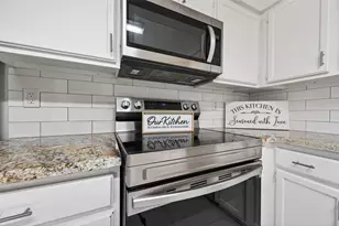 10726 Village Trail Dr, Houston, TX 77065 - Photo 13