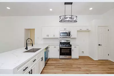 3718 Brighton Lane, Pearland, TX 77584 - Photo 7