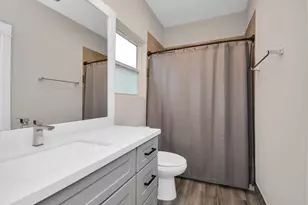 1235 W Tidwell Rd, Houston, TX 77091 - Photo 25