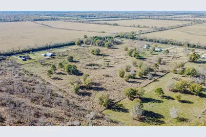 1889 County Road 2068, Hull, TX 77564 - Photo 11