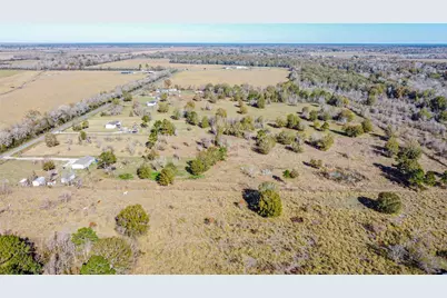 1889 County Road 2068, Hull, TX 77564 - Photo 13