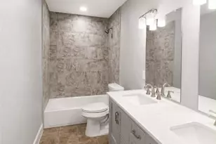 10739 Dulcimer St, Houston, TX 77051 - Photo 7