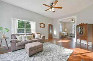 3427 Avenue L, Galveston, TX 77550 - Photo 5