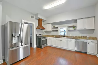 3427 Avenue L, Galveston, TX 77550 - Photo 9