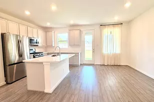 1222 Sugar Dr, Tomball, TX 77375 - Photo 9