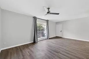 1811 Stoney Brook Dr, Houston, TX 77063 - Photo 21