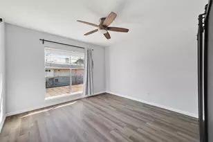 1811 Stoney Brook Dr, Houston, TX 77063 - Photo 23