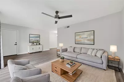 1811 Stoney Brook Drive #91, Houston, TX 77063 - Photo 15