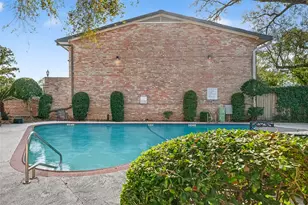 1811 Stoney Brook Dr, Houston, TX 77063 - Photo 35