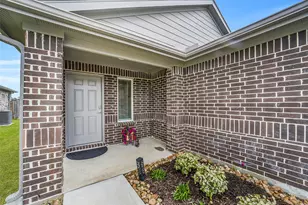 24322 Elmwood Falls Dr, Spring, TX 77373 - Photo 3