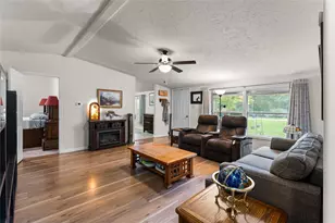 4521 Grand Oaks Dr, Willis, TX 77378 - Photo 3