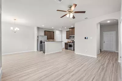 13310 Colina Meadows Lane, Houston, TX 77048 - Photo 5