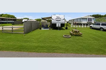 932 13th Street, Dickinson, TX 77539 - Photo 7