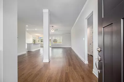 4325 Leslies Way, Dickinson, TX 77539 - Photo 9