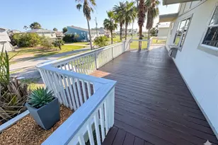 16622 Nassau Way, Jamaica Beach, TX 77554 - Photo 11