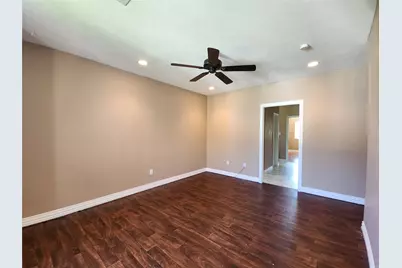 115 Oak Colony Drive, Angleton, TX 77515 - Photo 29