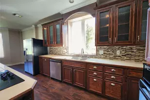 115 Oak Colony Dr, Angleton, TX 77515 - Photo 15