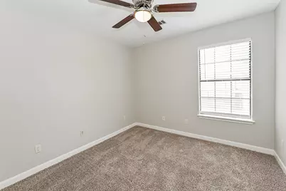 11943 Kleinfields Drive, Houston, TX 77066 - Photo 11