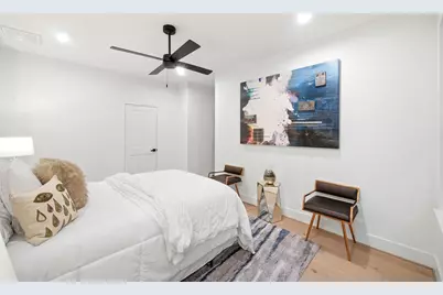 2212 Lou Ellen Lane #D, Houston, TX 77018 - Photo 7