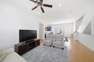 1910 Fletcher St, Houston, TX 77009 - Photo 13