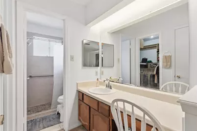 10130 Shell Rock Road, La Porte, TX 77571 - Photo 15