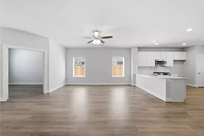 8931 Gull Canyon Drive, Baytown, TX 77521 - Photo 9