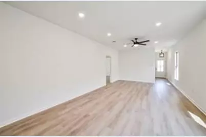 12827 Hannah Springs Lane, Magnolia, TX 77354 - Photo 9