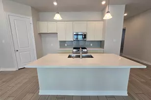 1606 Carefree Cir, Seabrook, TX 77586 - Photo 13