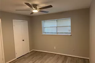3320 Burke Rd, Pasadena, TX 77504 - Photo 7