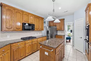 10134 W Temple Dr, Houston, TX 77095 - Photo 7