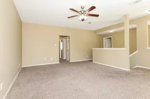 10007 Willow Wood Way, Houston, TX 77070 - Photo 9
