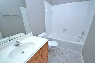 4611 Silverlake Dr, Sugar Land, TX 77479 - Photo 15