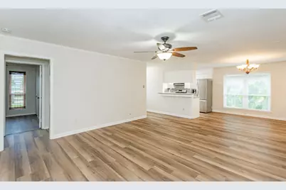 1714 Magnolia Drive, Pasadena, TX 77503 - Photo 5