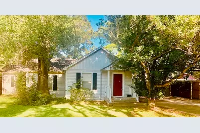705 Shady Lane, Angleton, TX 77515 - Photo 1