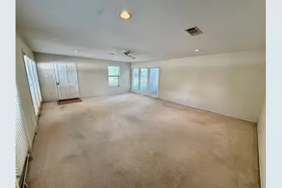 705 Shady Lane, Angleton, TX 77515 - Photo 5