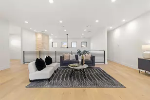 7119 Housman St, Houston, TX 77055 - Photo 9